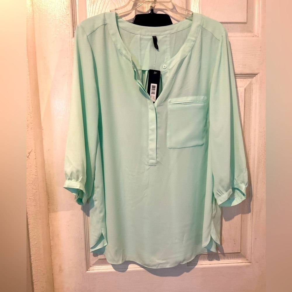 NWT “NDYJ” Mint Color Blouse 3/4” Sleeves